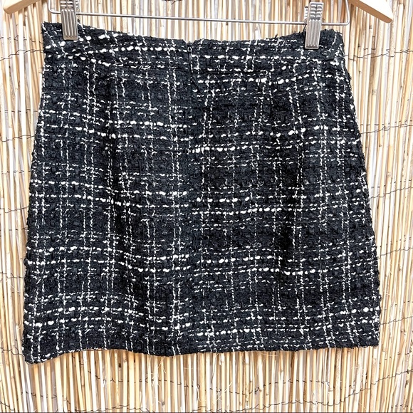 NWOT Black & White Tweed Mini Skirt - Picture 5 of 5